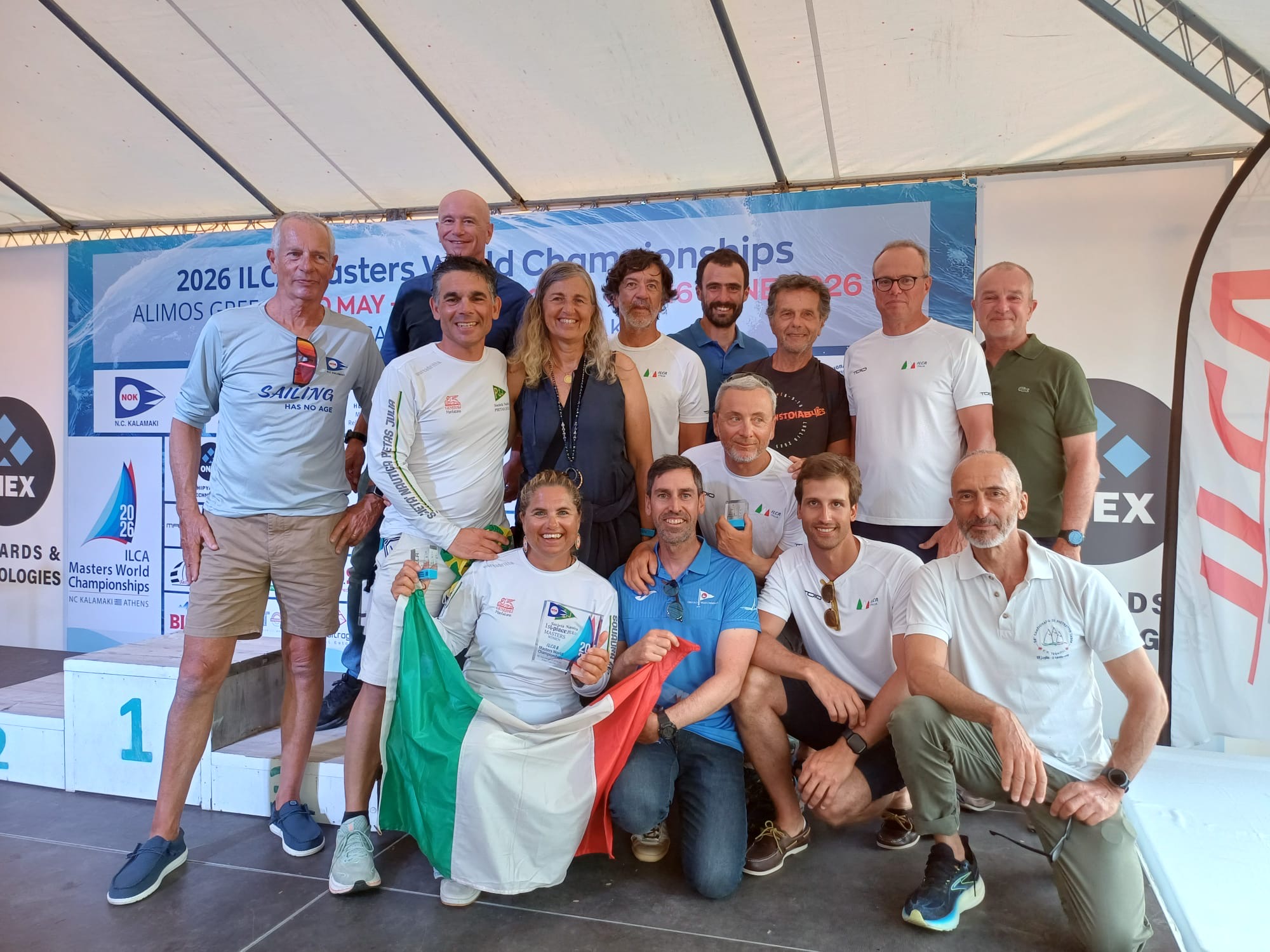 🌍🏆 MONDIALE MASTER ILCA 6: ORO E ARGENTO PER L’ITALIA AD ATENE!