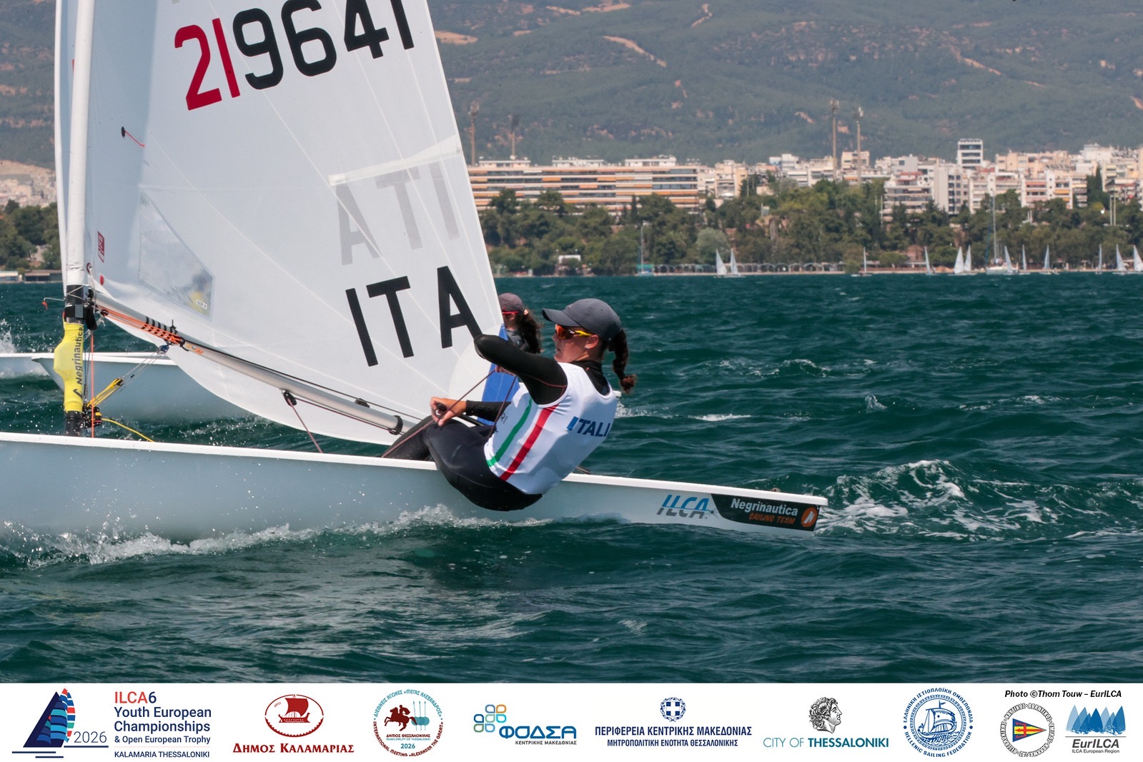 Europeo ILCA 6 Youth, Day 3: Crocco sale al 6° posto, Murri entra in Top 5, Berteotti leader fra le U17